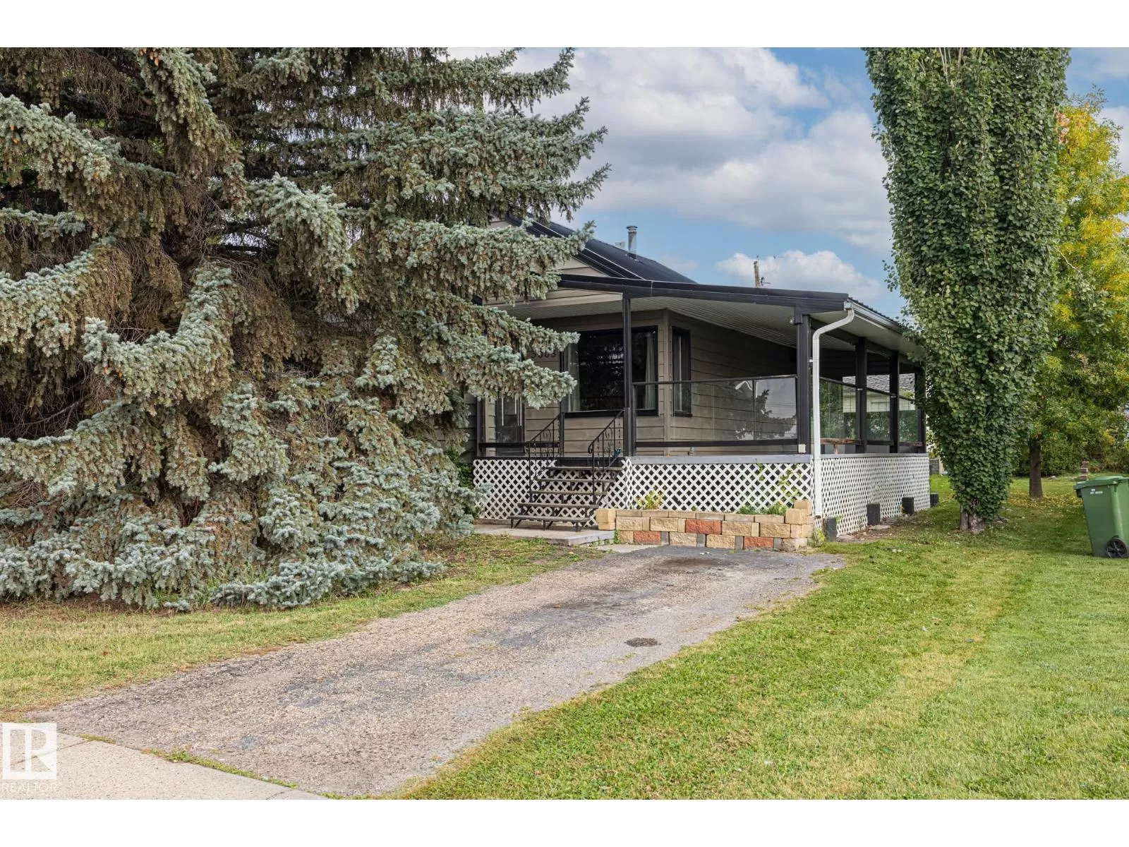 House for rent: 5008 54 Av, Wabamun, Alberta T0E 2K0