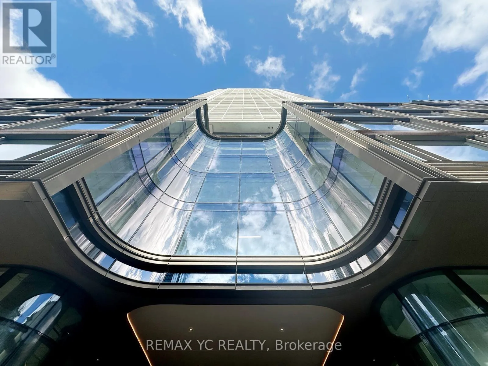 Apartment for rent: 5008 - 88 Queen Street E, Toronto, Ontario M5C 0B6