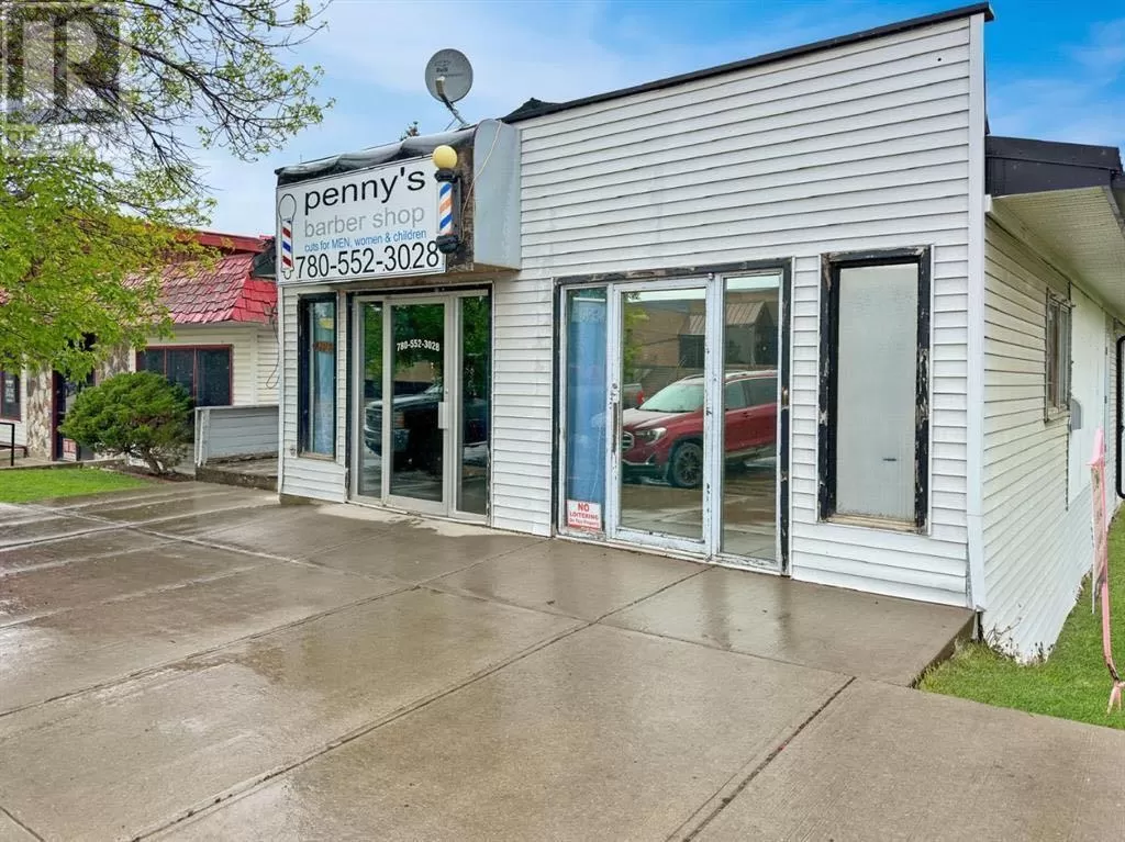 Commercial Mix for rent: 5009 50 Avenue, Valleyview, Alberta T0H 3C0