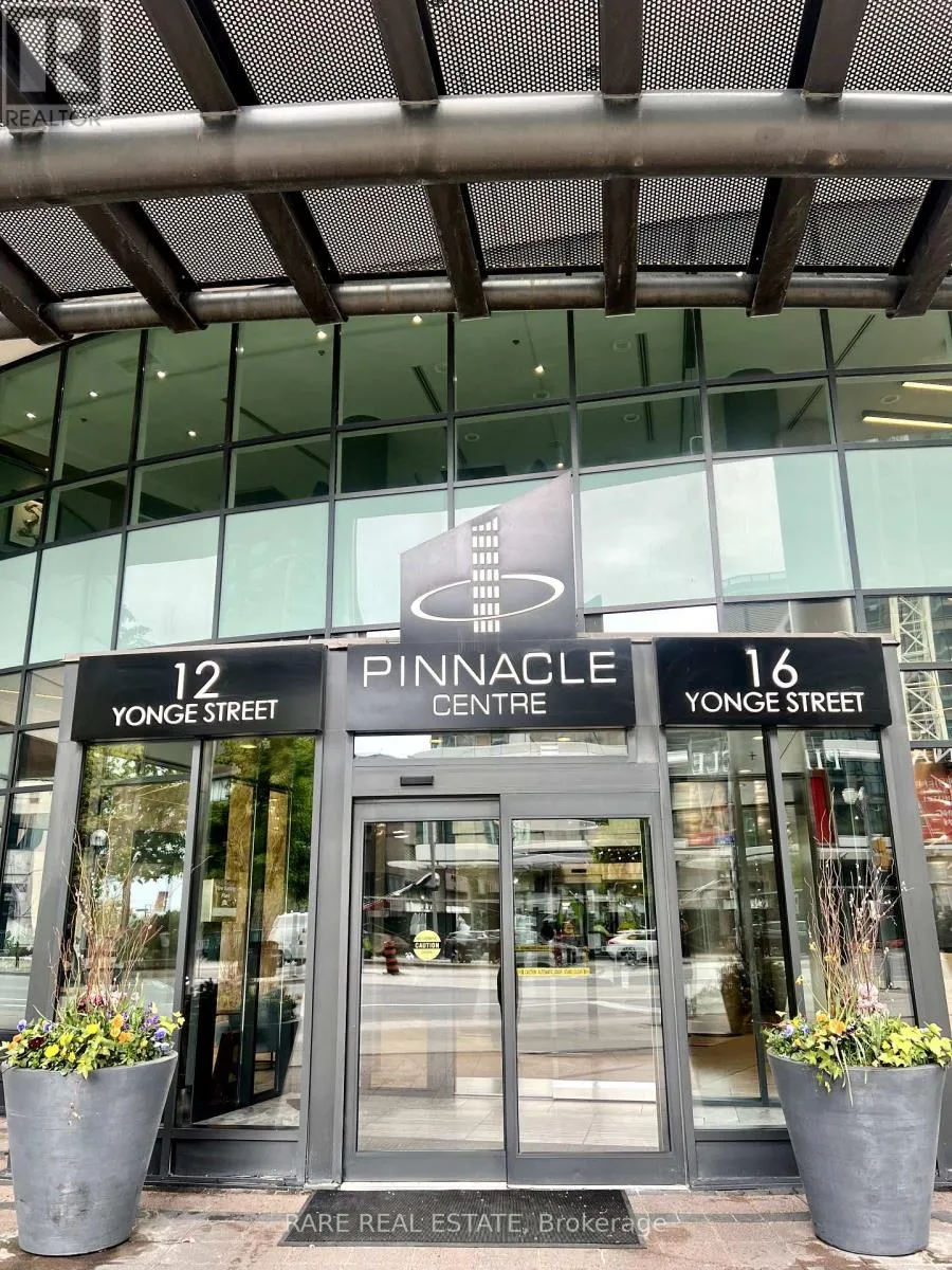 Apartment for rent: 501 - 12 Yonge Street N, Toronto, Ontario M5E 1Z9