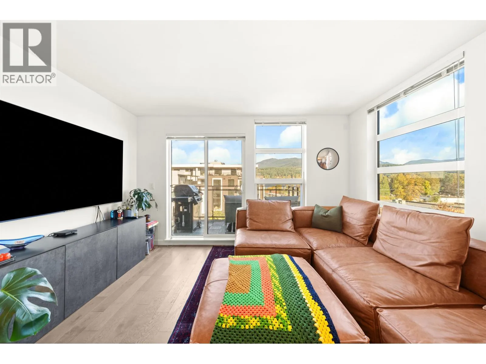 Apartment for rent: 501 95 Moody Street, Port Moody, British Columbia V3H 0H2