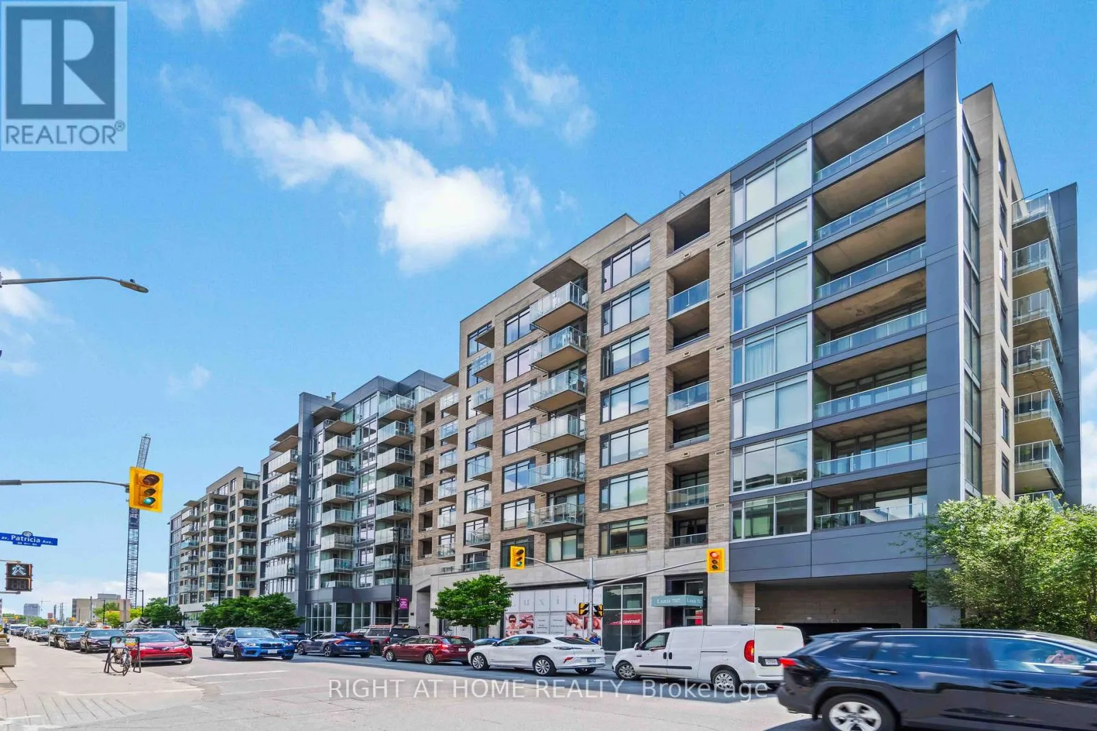 Apartment for rent: 501 - 98 Richmond Road, Ottawa, Ontario K1Z 0B2