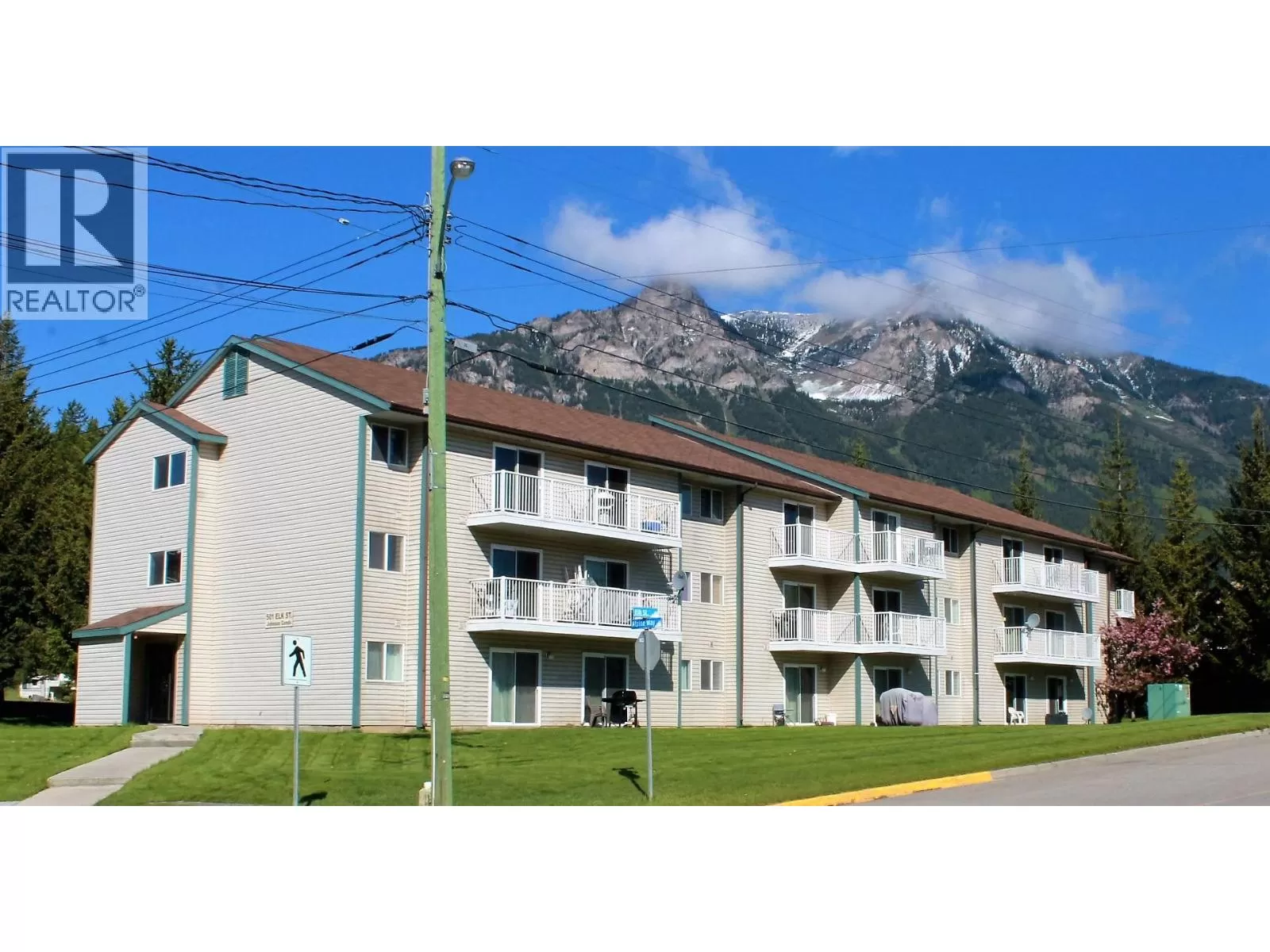 Apartment for rent: 501 Elk Street Unit# 101, Elkford, British Columbia V0B 1H0
