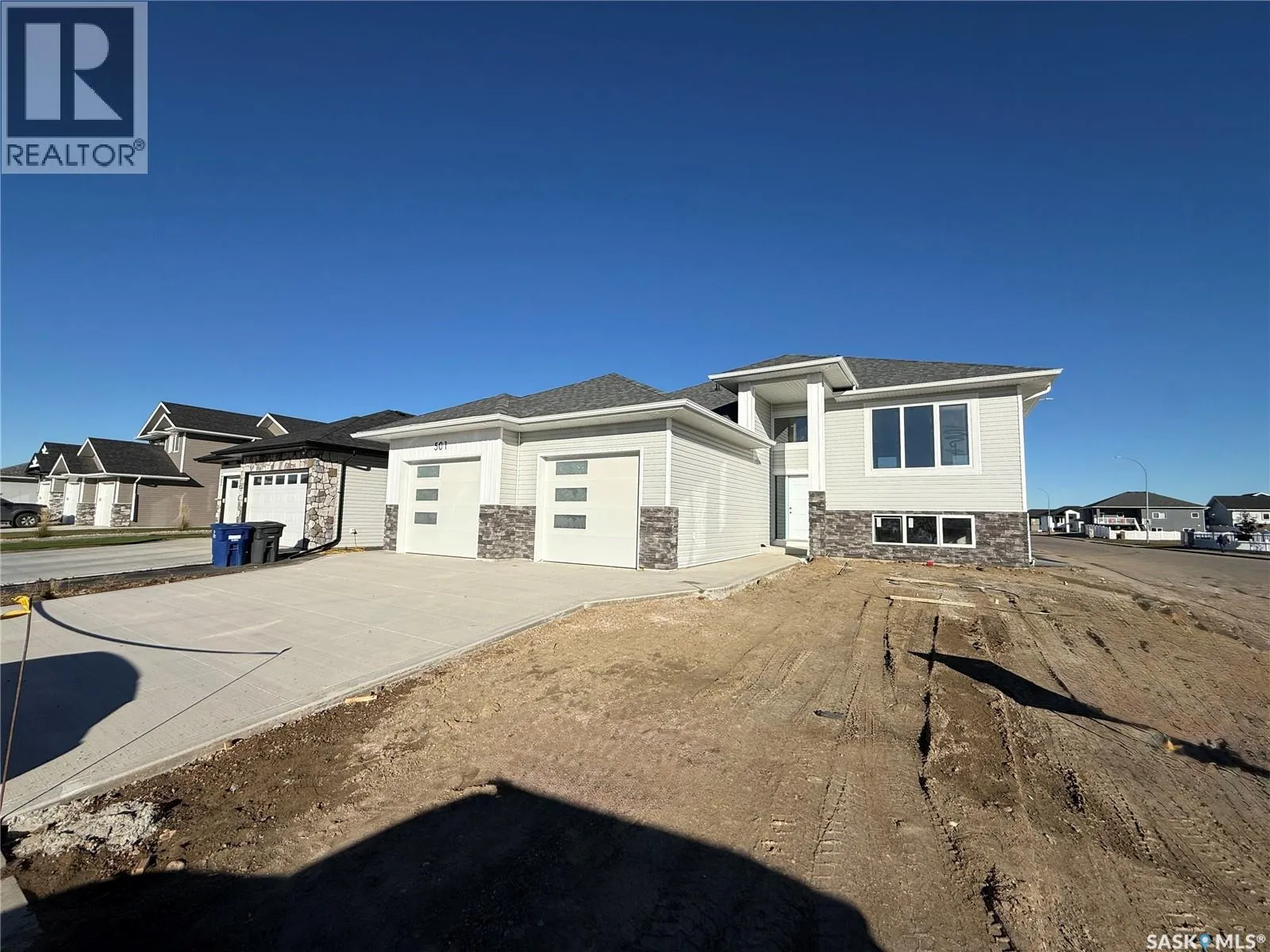 House for rent: 501 Jones Crescent, Warman, Saskatchewan S0K 4S4