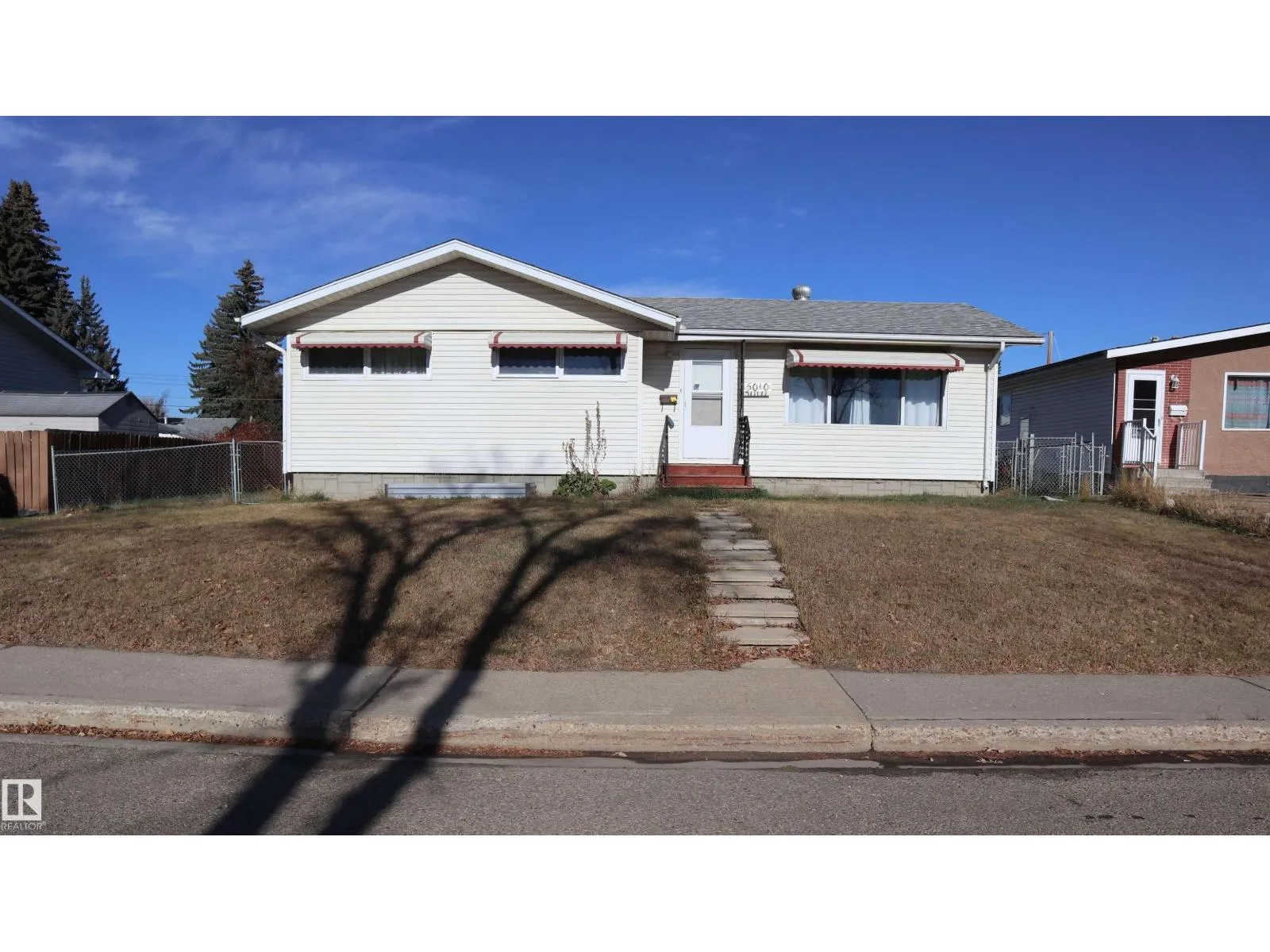 House for rent: 5010 40 Av, Wetaskiwin, Alberta T9A 0A3