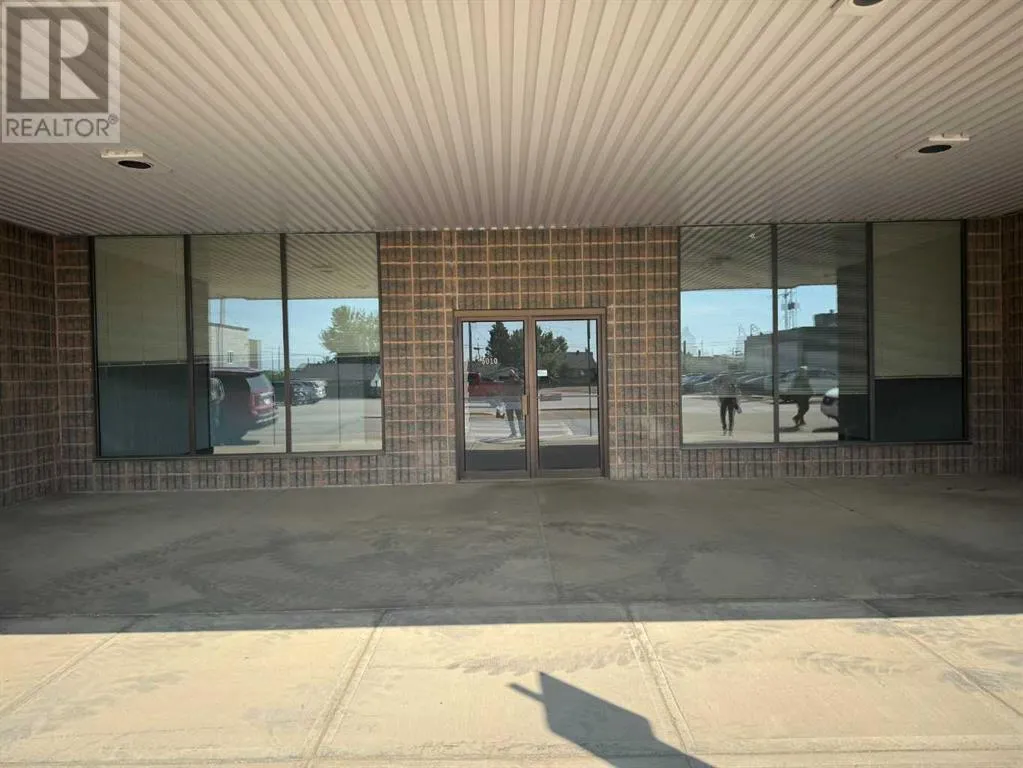 Offices for rent: 5010 54 Avenue, Grimshaw, Alberta T0H 1W0