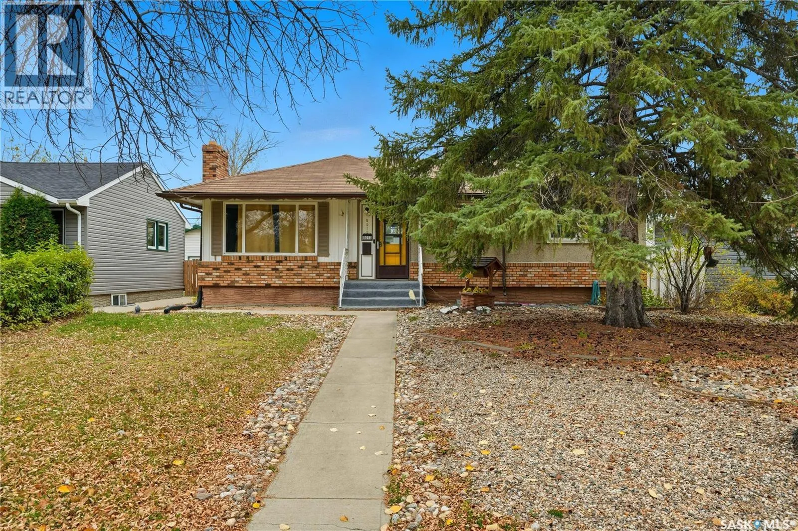 House for rent: 5012 1st Avenue, Regina, Saskatchewan S4T 0A5