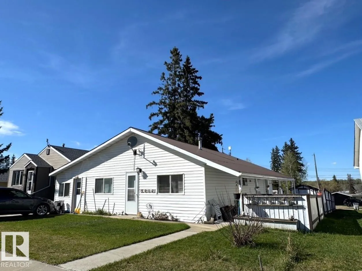House for rent: 5012 48 Av, Evansburg, Alberta T0E 0T0