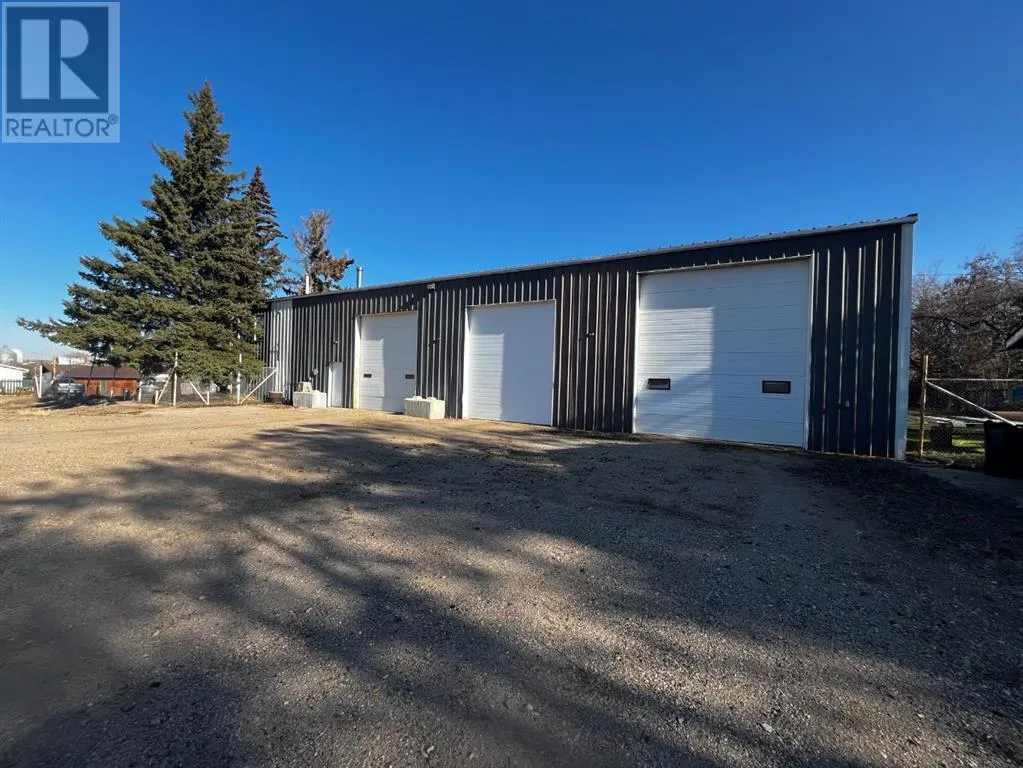 5013 Smith, Fabyan, Alberta T9W 1T3