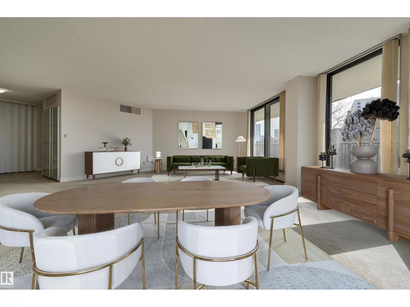 Apartment for rent: #502 11710 100 Av Nw, Edmonton, Alberta T5K 2G3