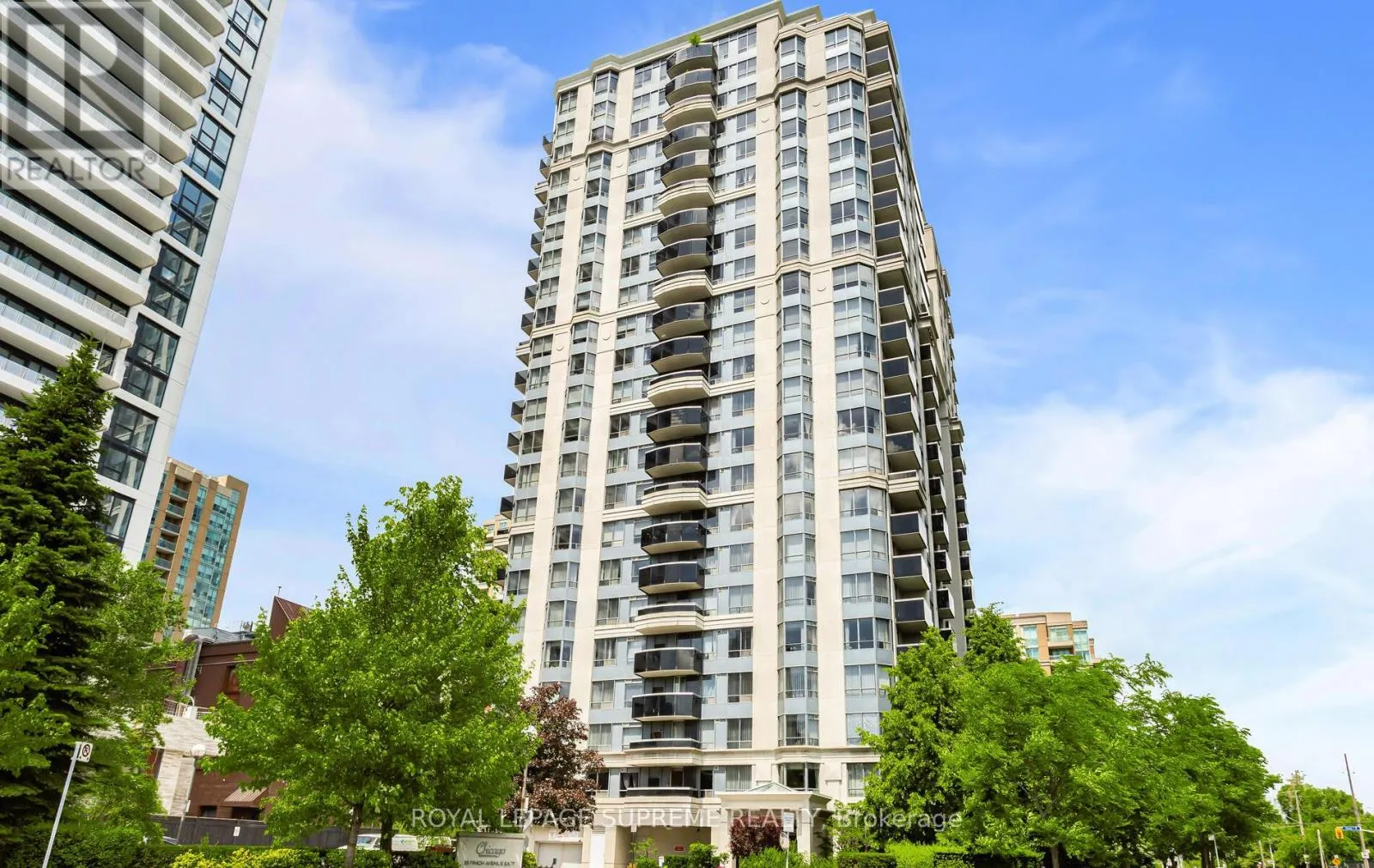 Apartment for rent: 502 - 35 Finch Avenue E, Toronto, Ontario M2N 6Z8