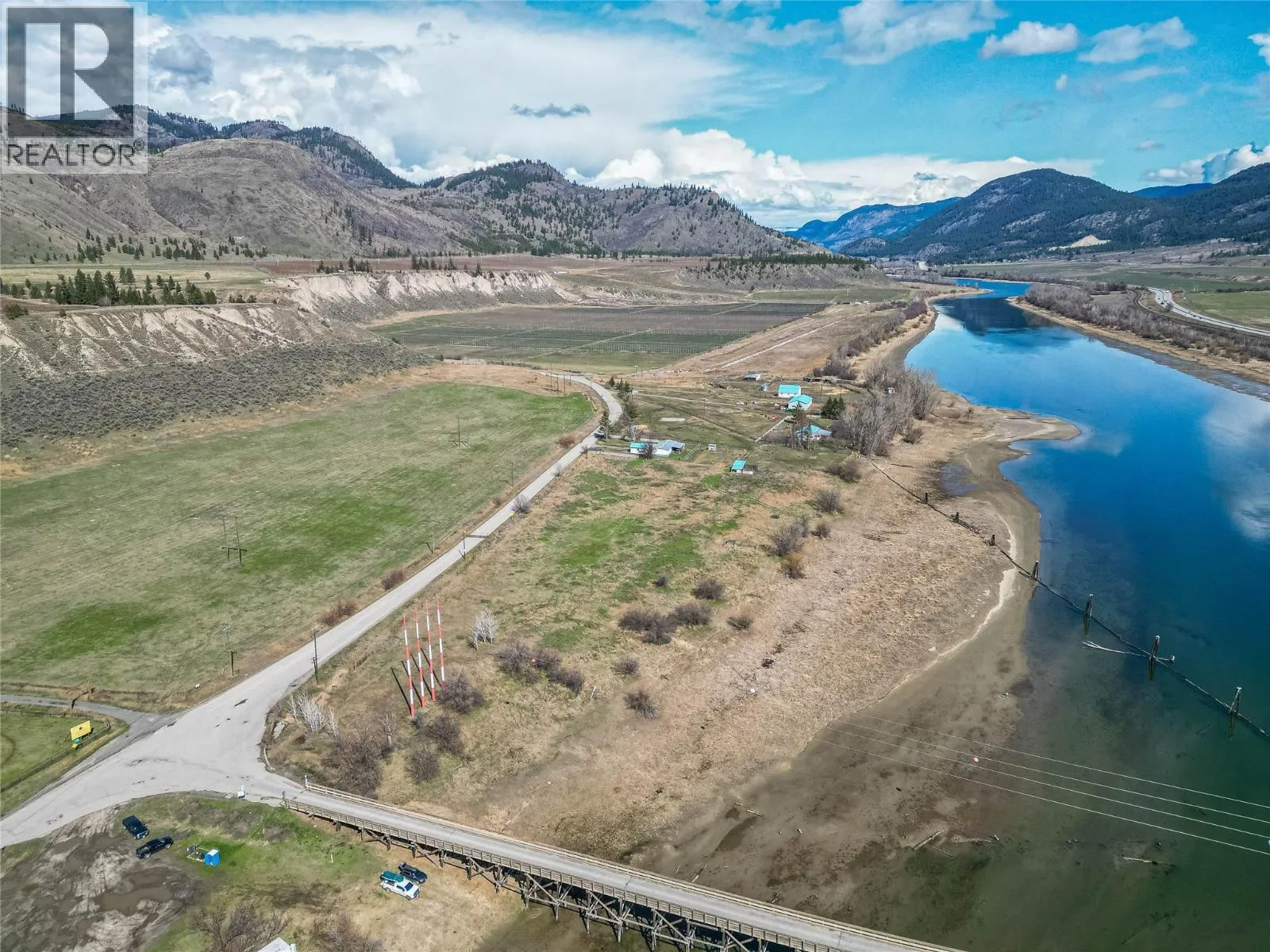 Other for rent: 5024 Pinantan Road, Pritchard, British Columbia V0E 2P0