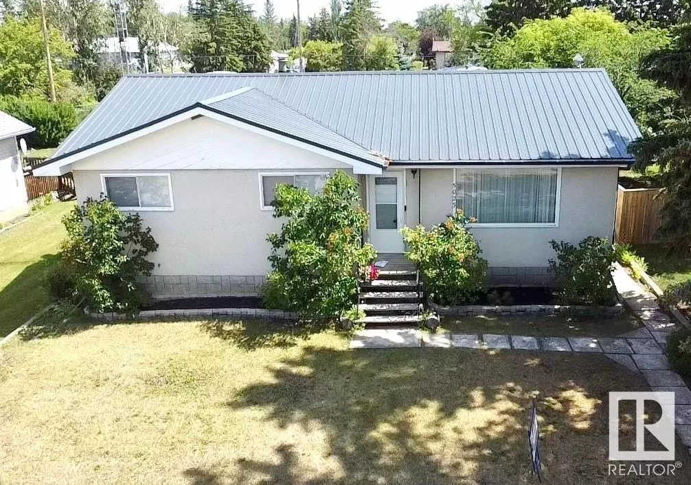 House for rent: 5025 54 St, Glendon, Alberta T0A 1P0