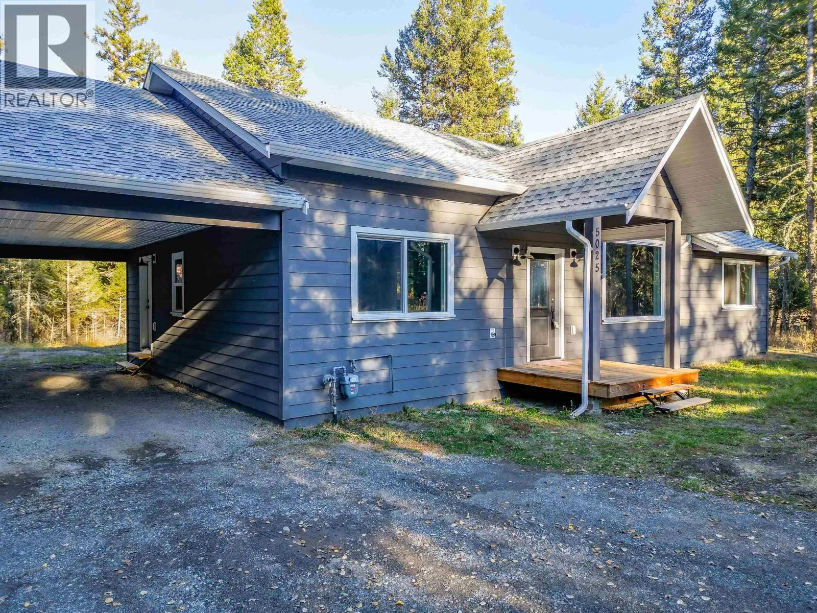 House for rent: 5025 Kyllo Road, 108 Mile Ranch, British Columbia V0K 2Z0