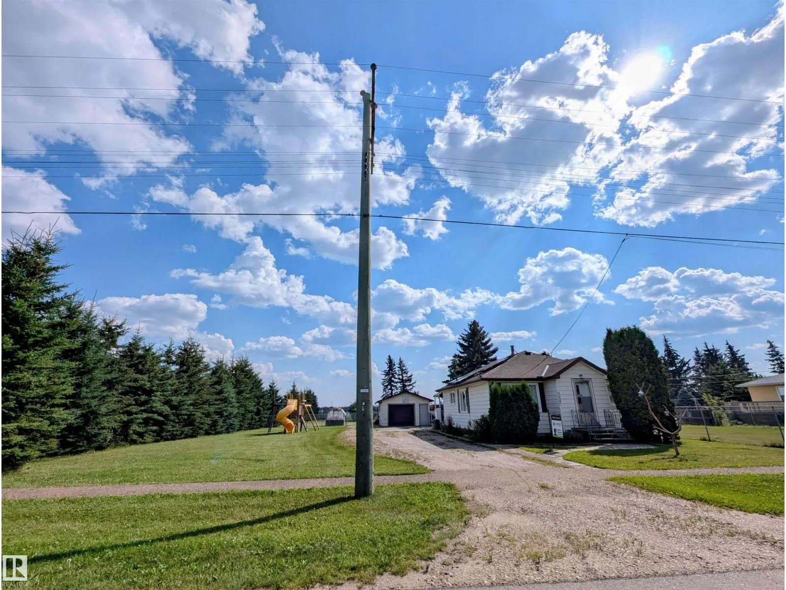 House for rent: 5027 49 Av, Vilna, Alberta T0A 3L0