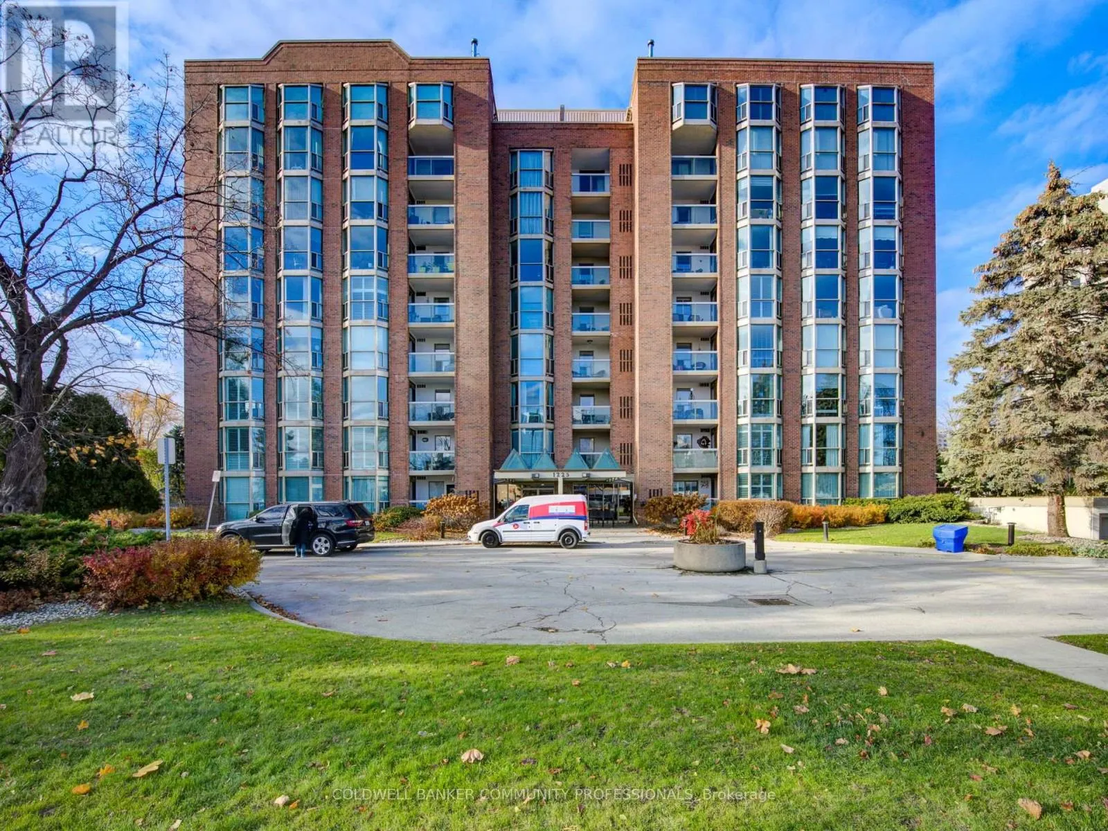 Apartment for rent: 503 - 1225 North Shore Boulevard E, Burlington, Ontario L7S 1Z6