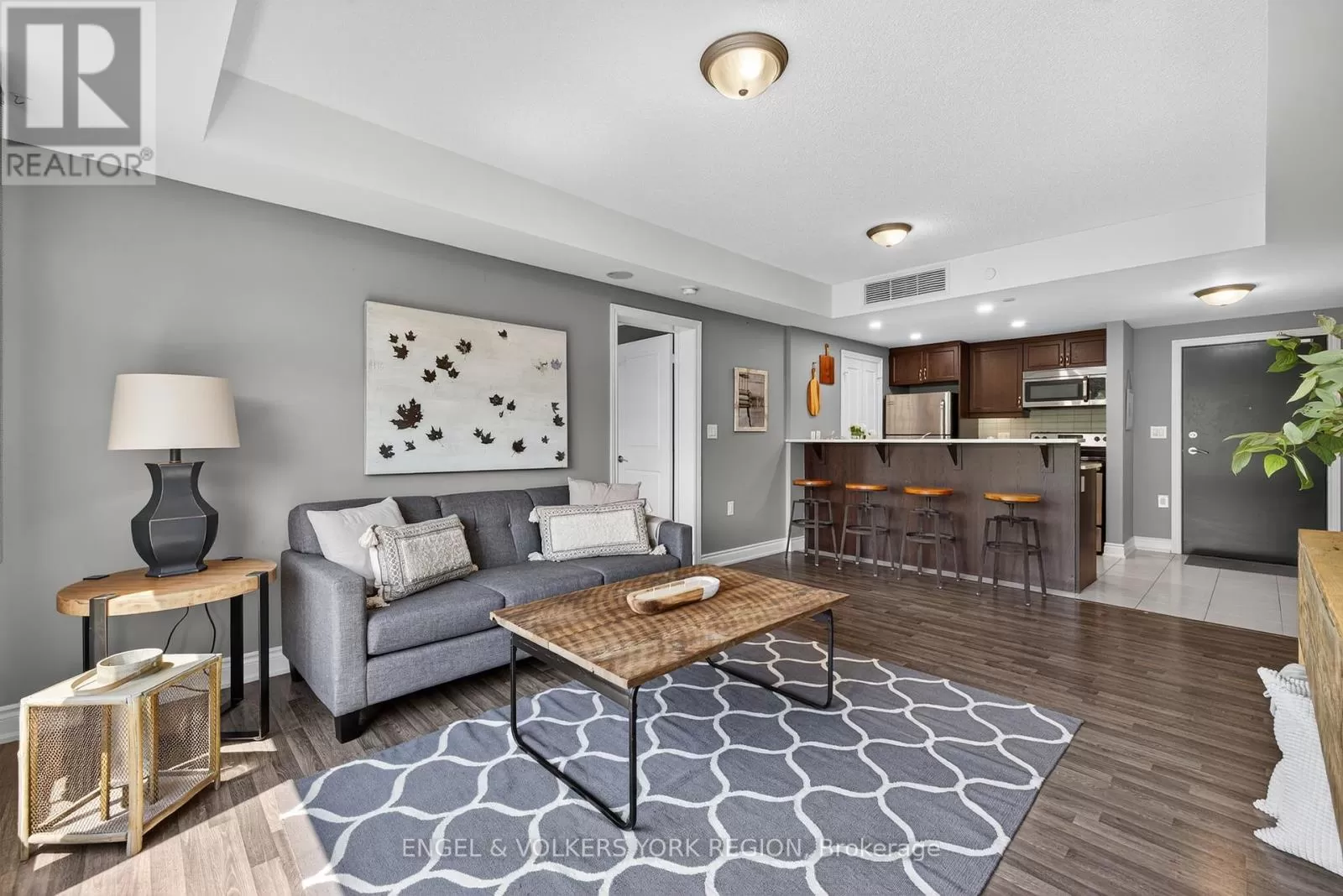 Apartment for rent: 503 - 149 Church Street, King, Ontario L0G 1T0