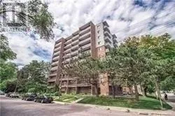 Apartment for rent: 503 - 15 Elizabeth Street, Mississauga, Ontario L5G 2Z3