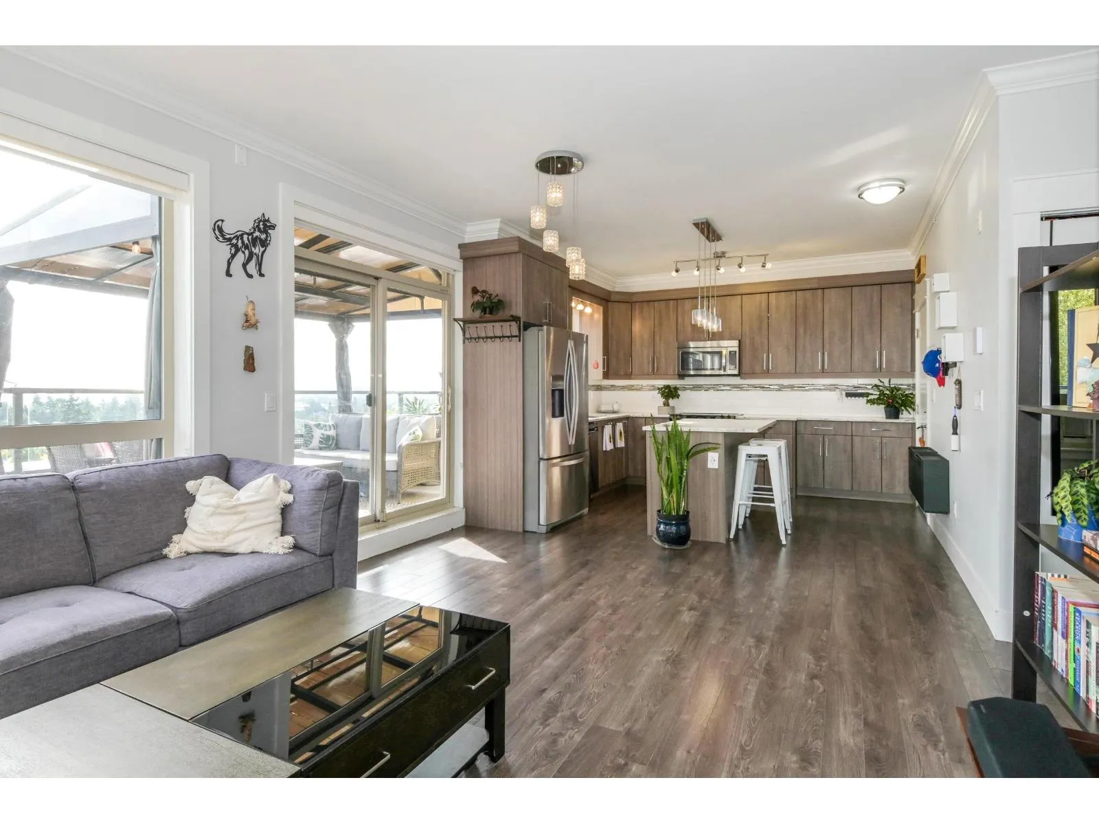 Apartment for rent: 503 19228 64 Avenue, Surrey, British Columbia V3S 7C9