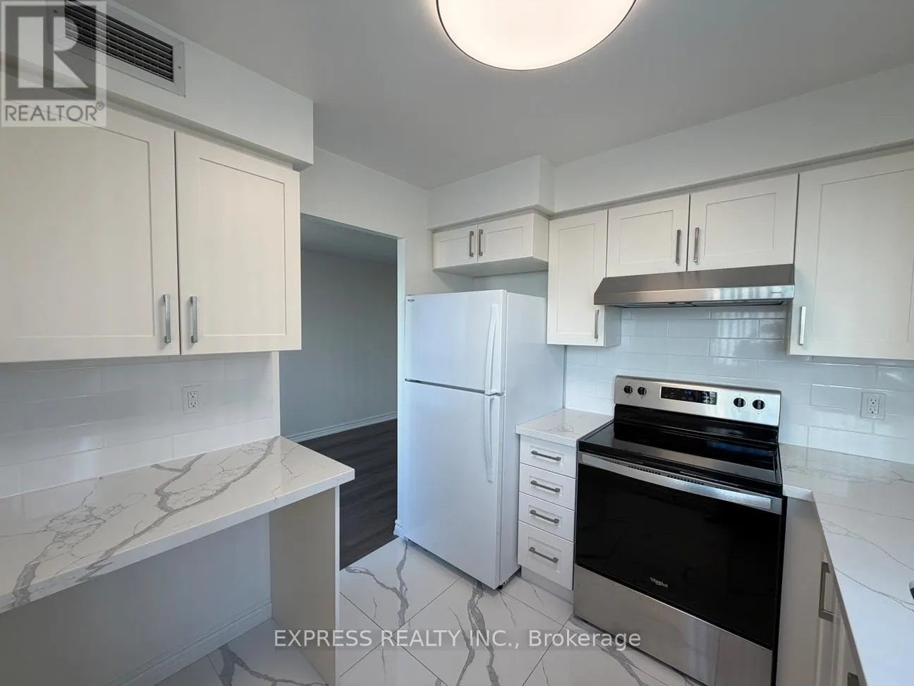 Apartment for rent: 503 - 29 Pemberton Avenue, Toronto, Ontario M2M 4L5