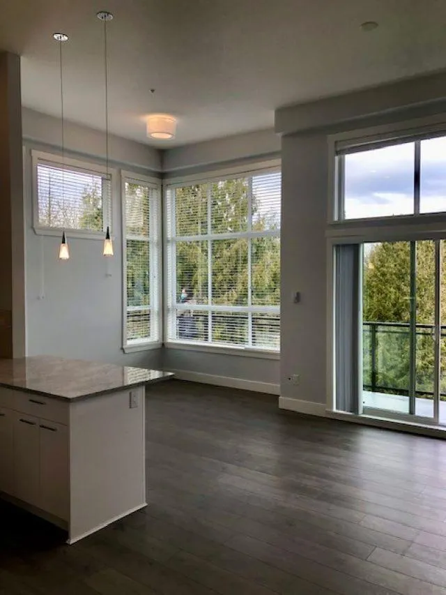 Apartment for rent: 503 5485 Brydon Crescent, Langley, British Columbia V3A 0N5