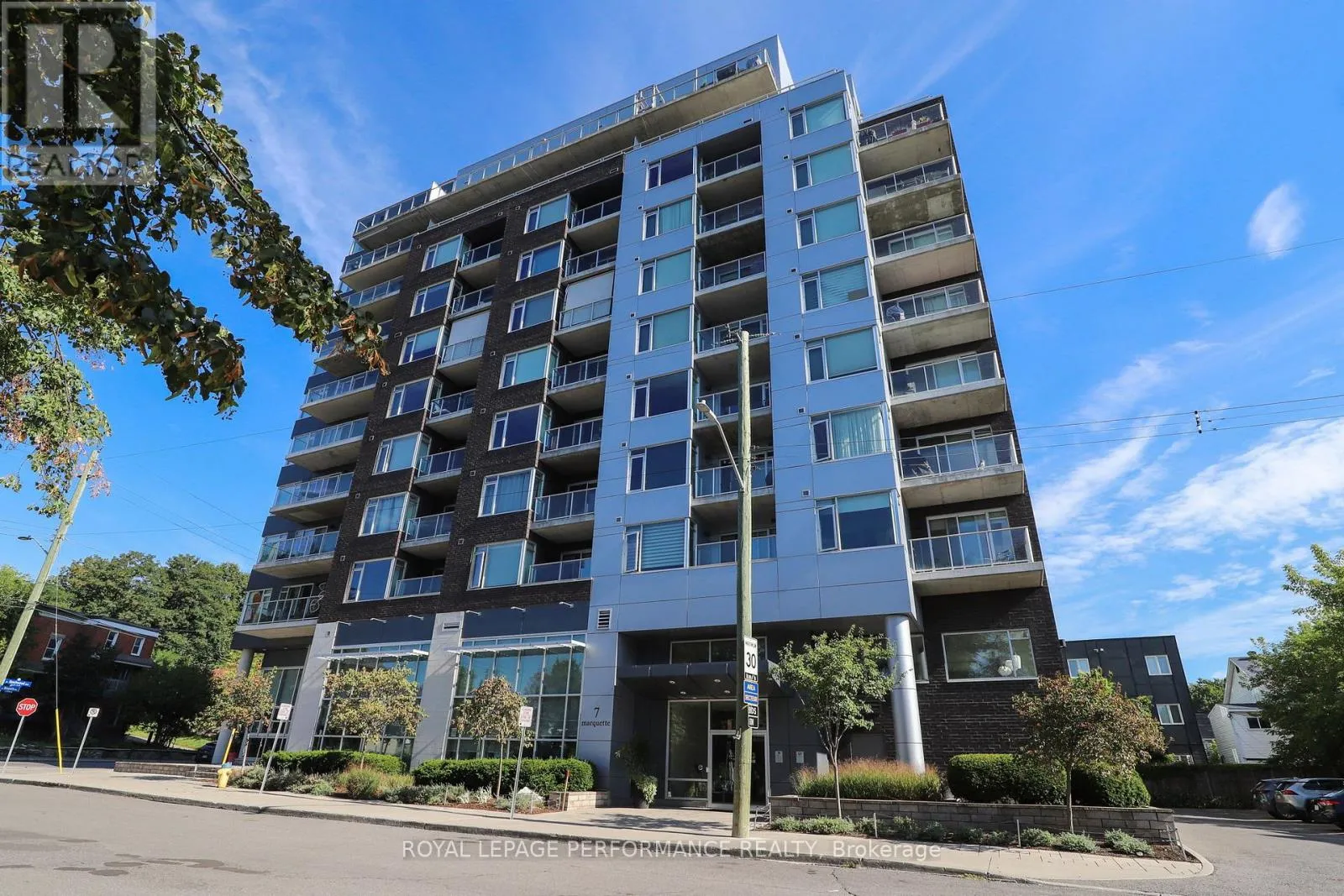 Apartment for rent: 503 - 7 Marquette Avenue, Ottawa, Ontario K1L 8A7