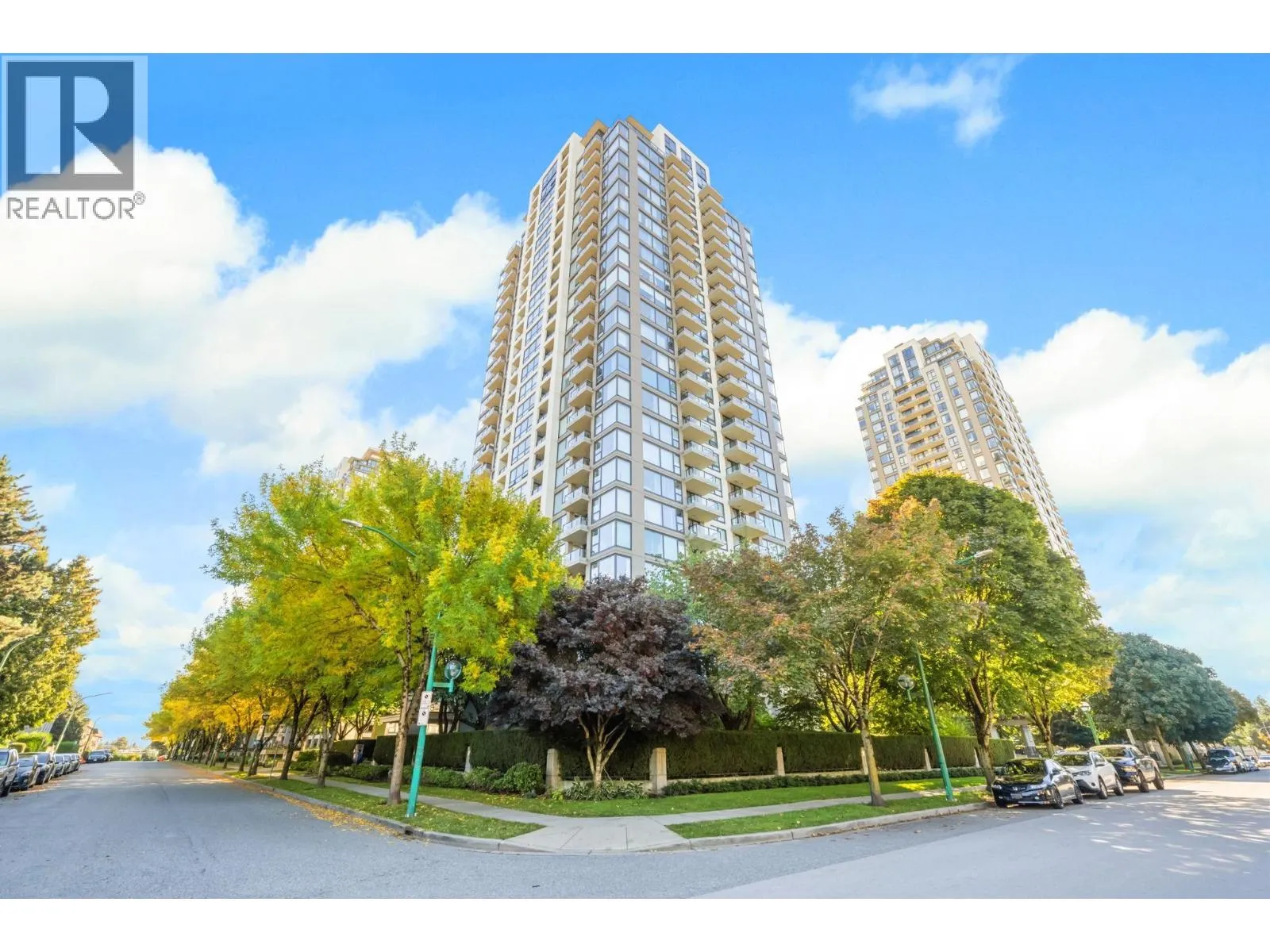 Apartment for rent: 503 7108 Collier Street, Burnaby, British Columbia V5E 0A1