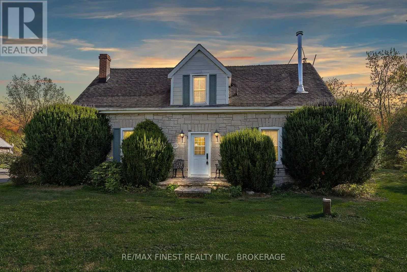 House for rent: 5033 Eddy Lane, Frontenac, Ontario K0H 1M0