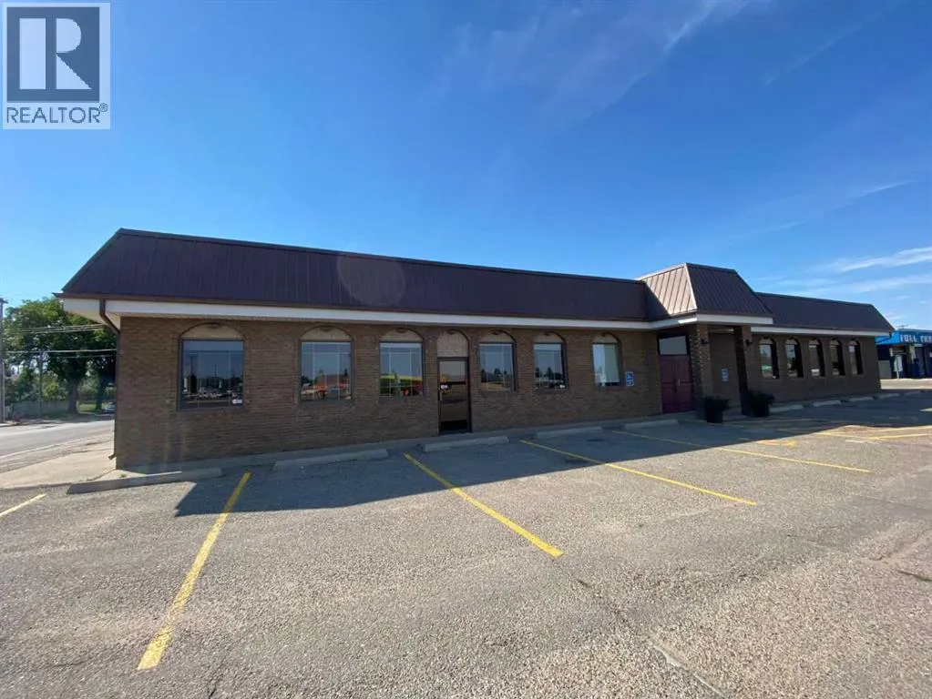 5036 46 Avenue, Taber, Alberta T1G 2A6