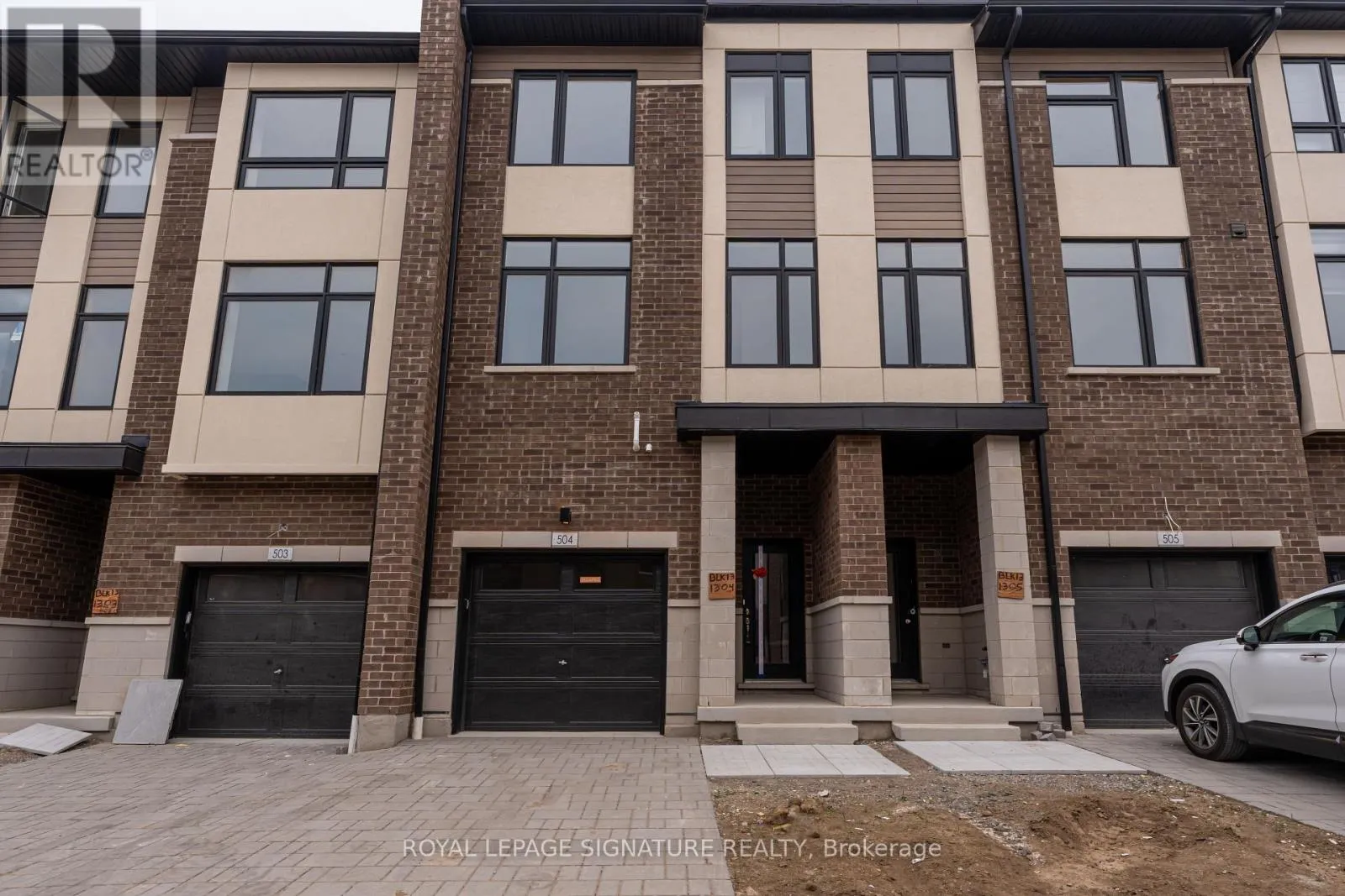 Row / Townhouse for rent: 504 - 1695 Dersan Street, Pickering, Ontario L1X 0S9