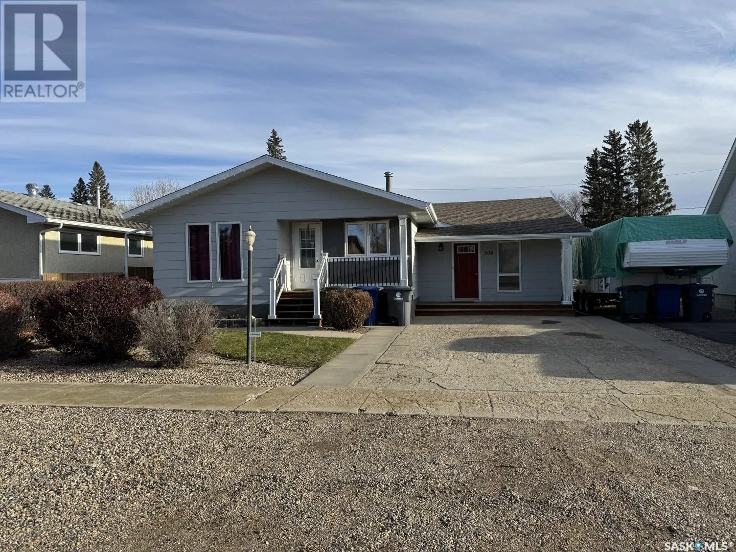 House for rent: 504 2nd Street W, Wilkie, Saskatchewan S0K 4W0