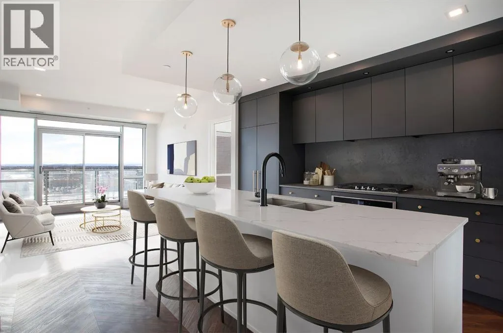 Apartment for rent: 504, 8505 Broadcast Avenue Sw, Calgary, Alberta T3H 6B5