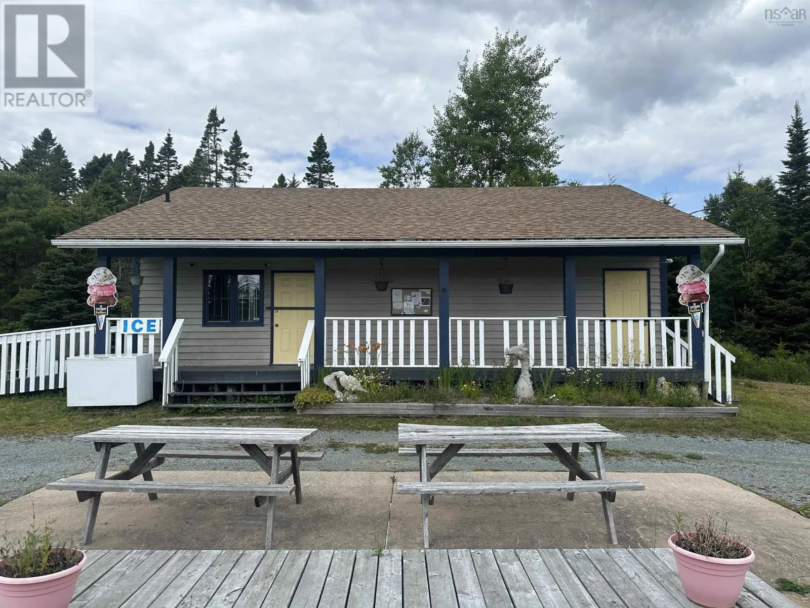 5048 Highway 331, Crescent Beach, Nova Scotia B0R 1C0