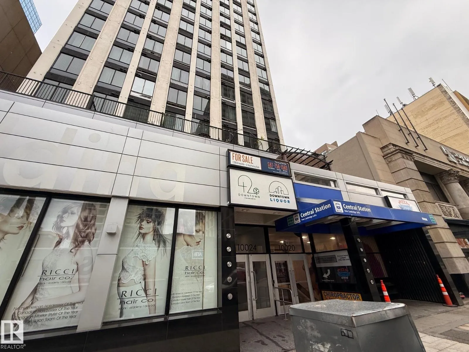 Apartment for rent: #505 10024 Jasper Av Nw, Edmonton, Alberta T5J 1R9