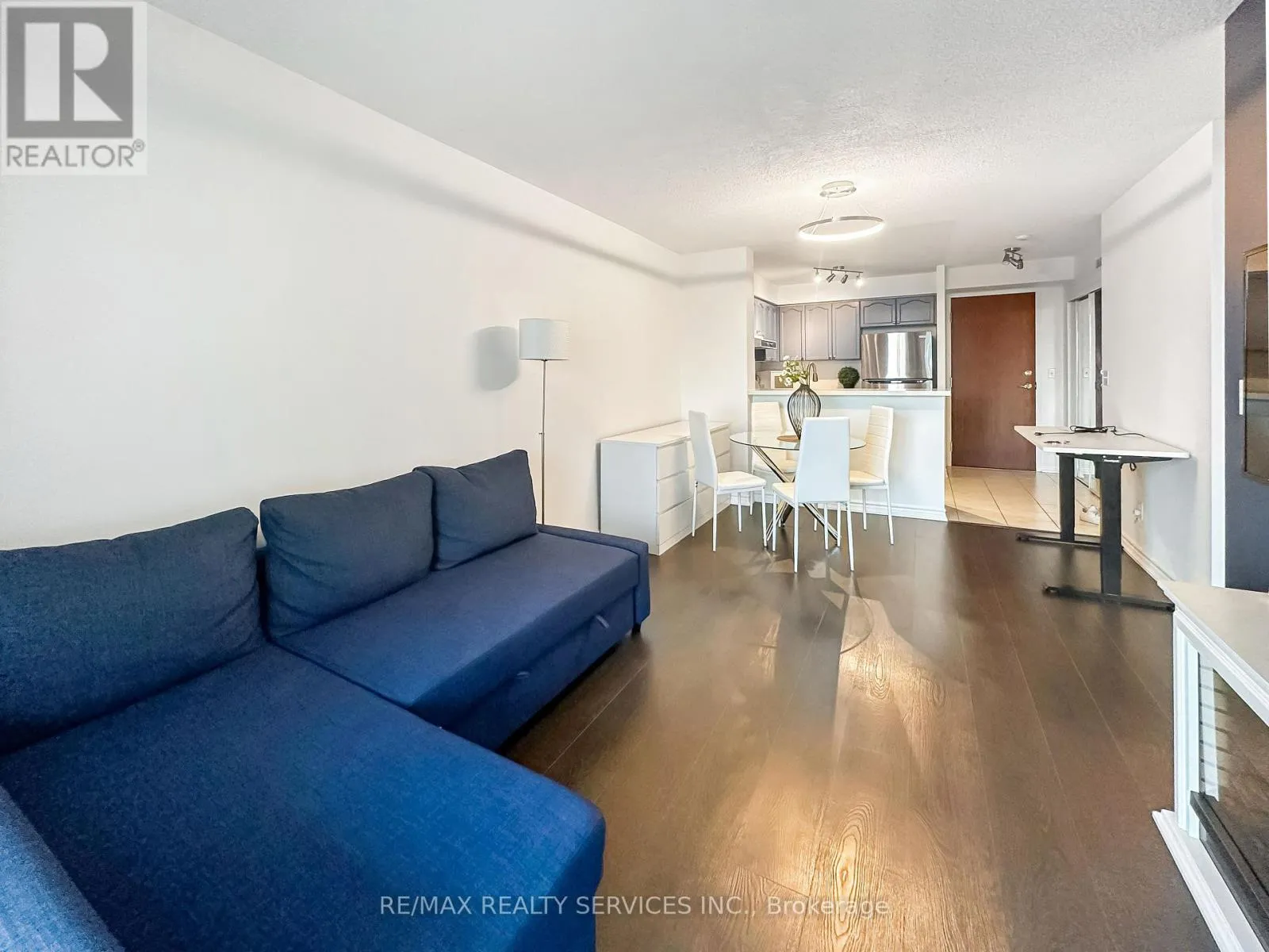 Apartment for rent: 505 - 2545 Erin Centre Boulevard, Mississauga, Ontario L5M 6Z9