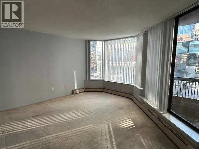 Apartment for rent: 505 950 Drake Street, Vancouver, British Columbia V6Z 2B9