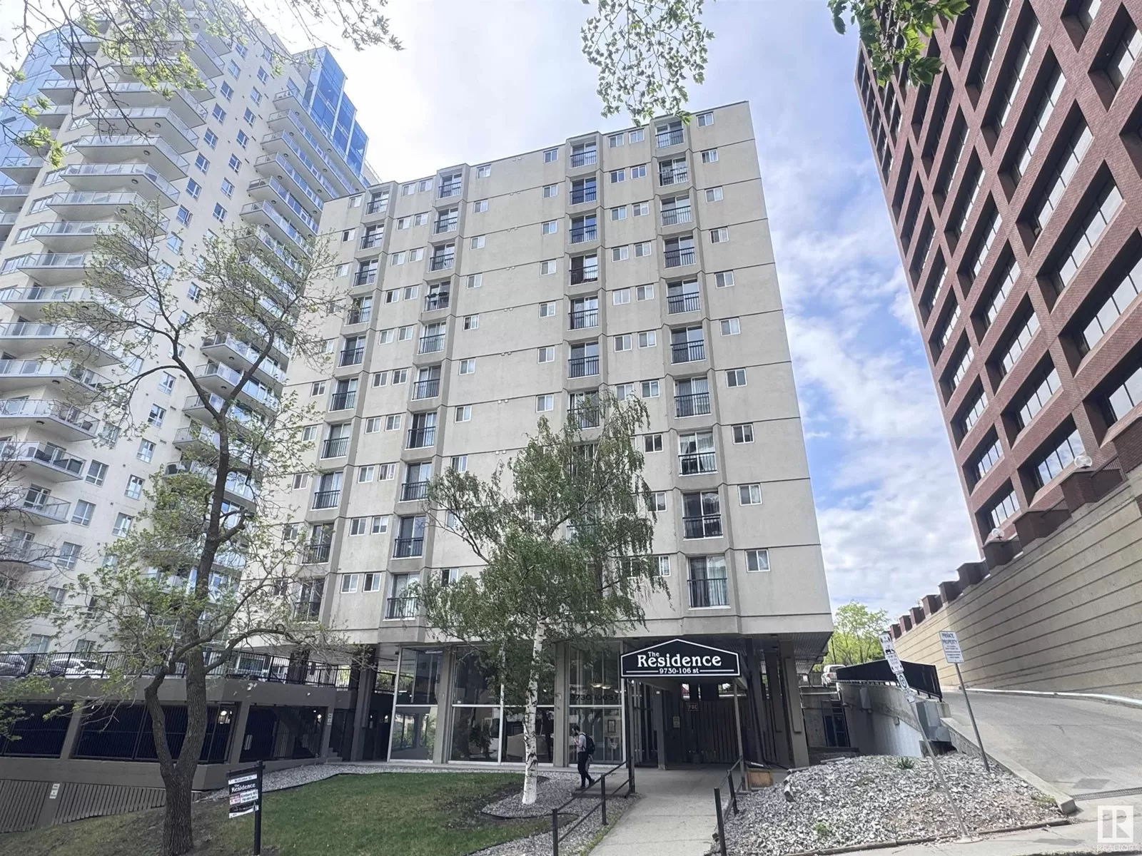 Apartment for rent: #505 9730 106 St Nw, Edmonton, Alberta T5K 1B7