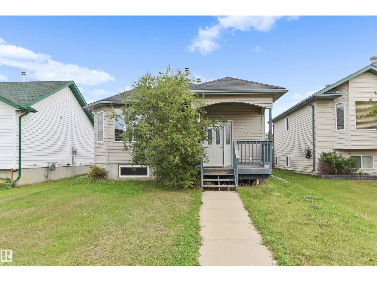 House for rent: 506 20a St, Cold Lake, Alberta T9M 1N5