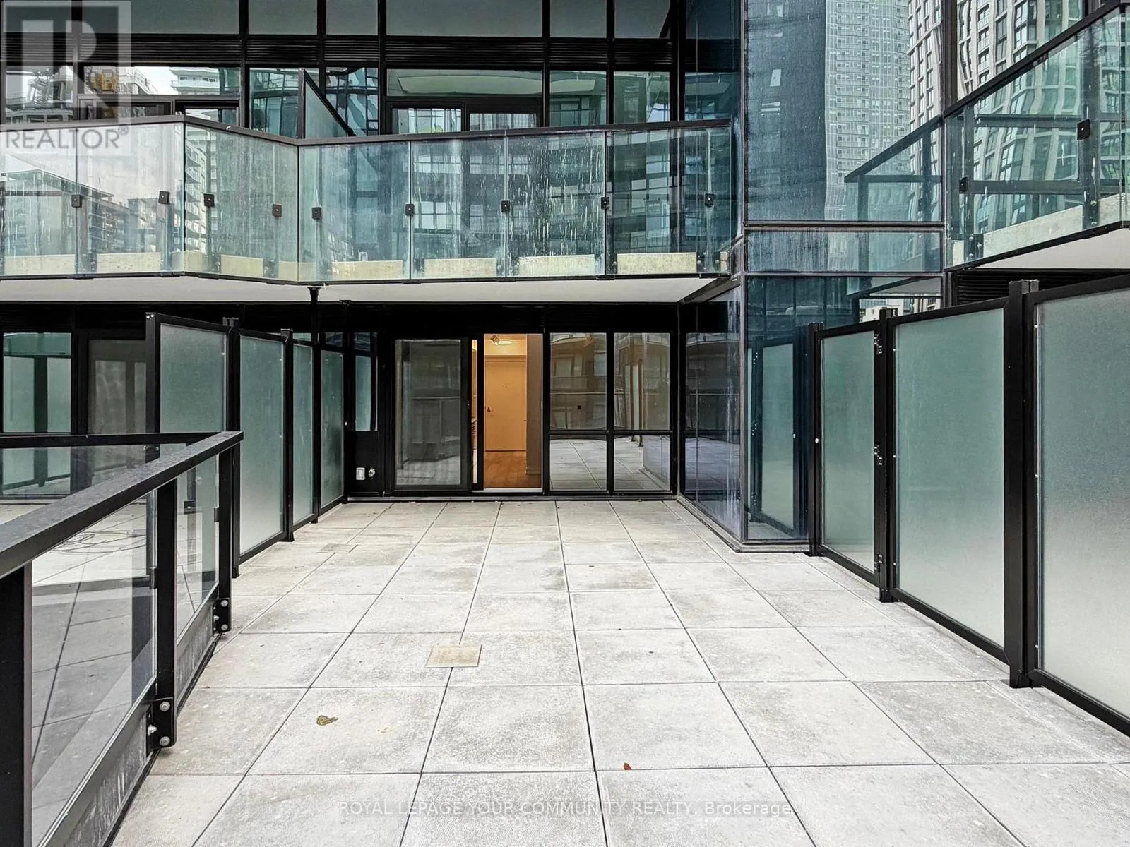 Apartment for rent: 506s - 110 Broadway Avenue, Toronto, Ontario M4P 1V7