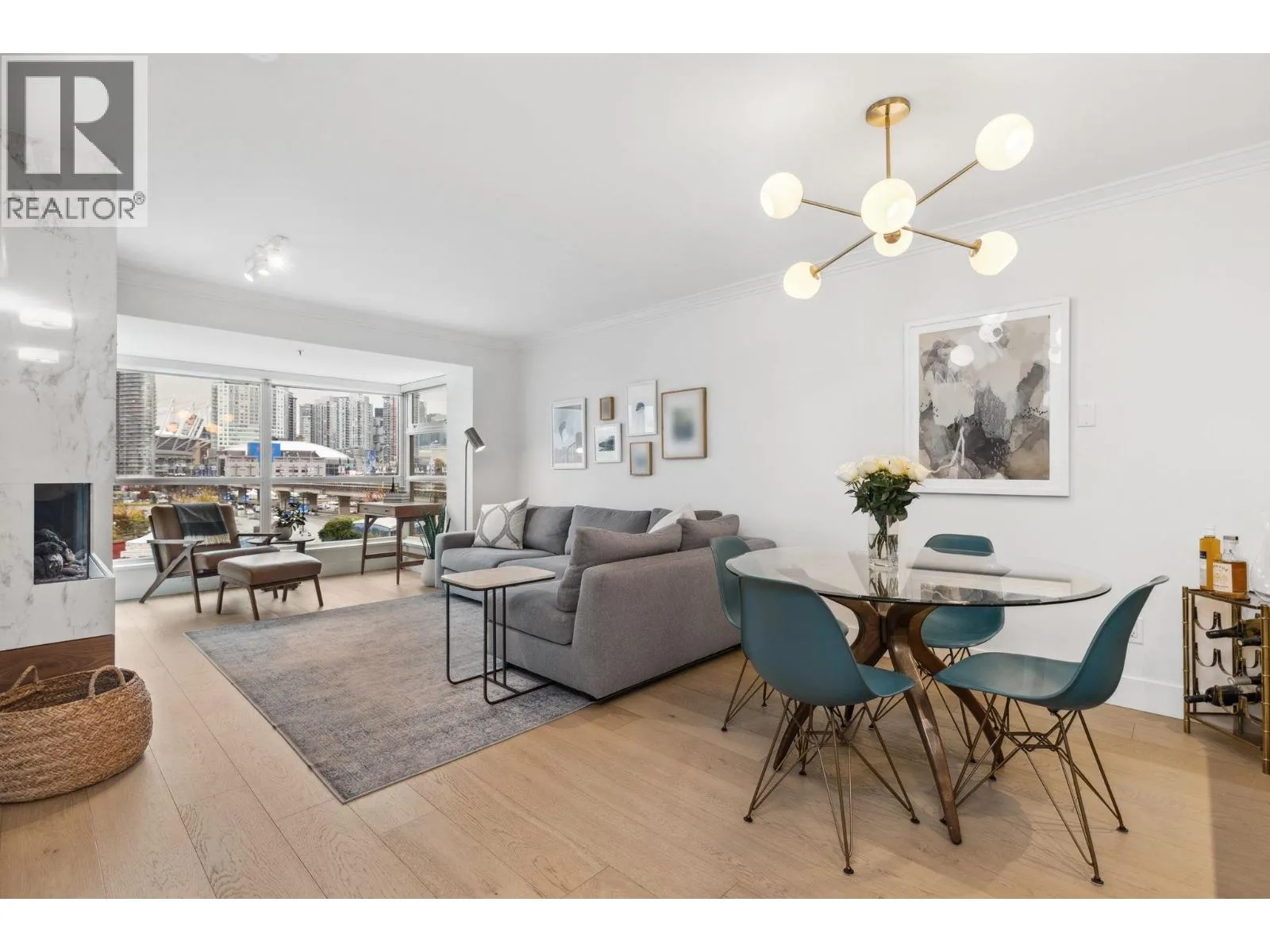 Apartment for rent: 507 125 Milross Avenue, Vancouver, British Columbia V6A 0A1