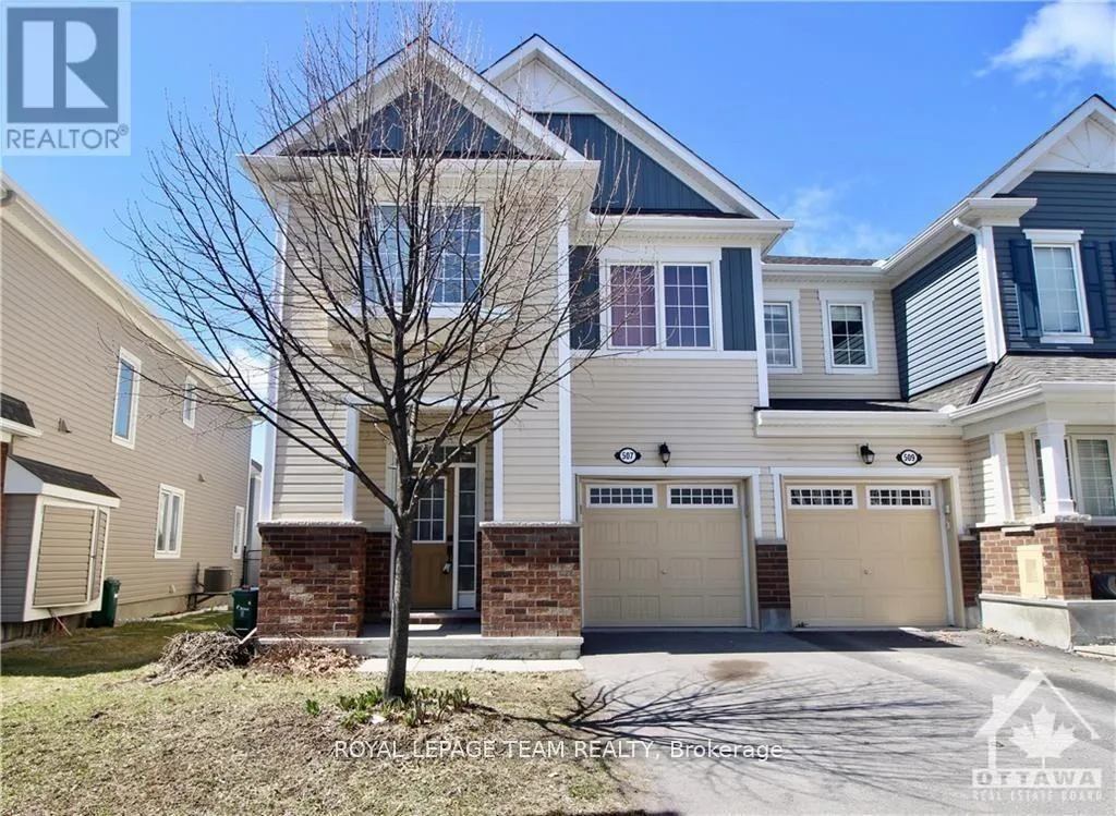 Row / Townhouse for rent: 507 Foxlight Circle, Ottawa, Ontario K2R 1G9