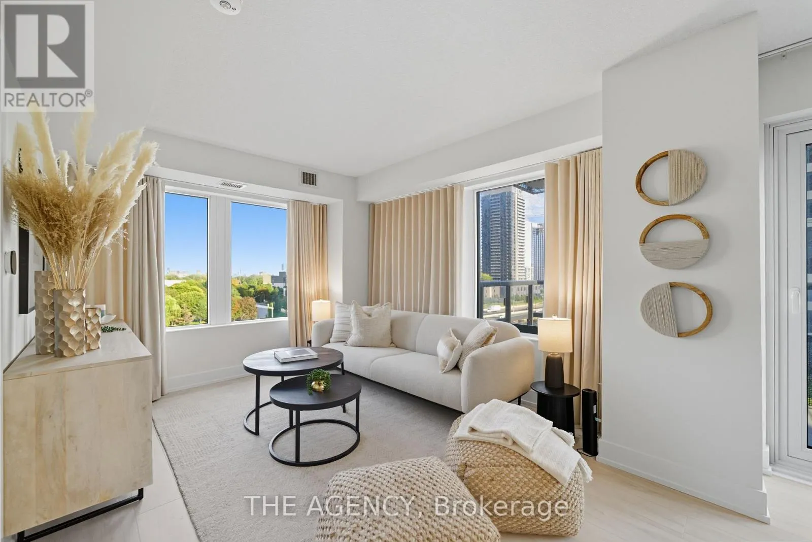 Apartment for rent: 508 - 10 Eva Road, Toronto, Ontario M9C 0B3