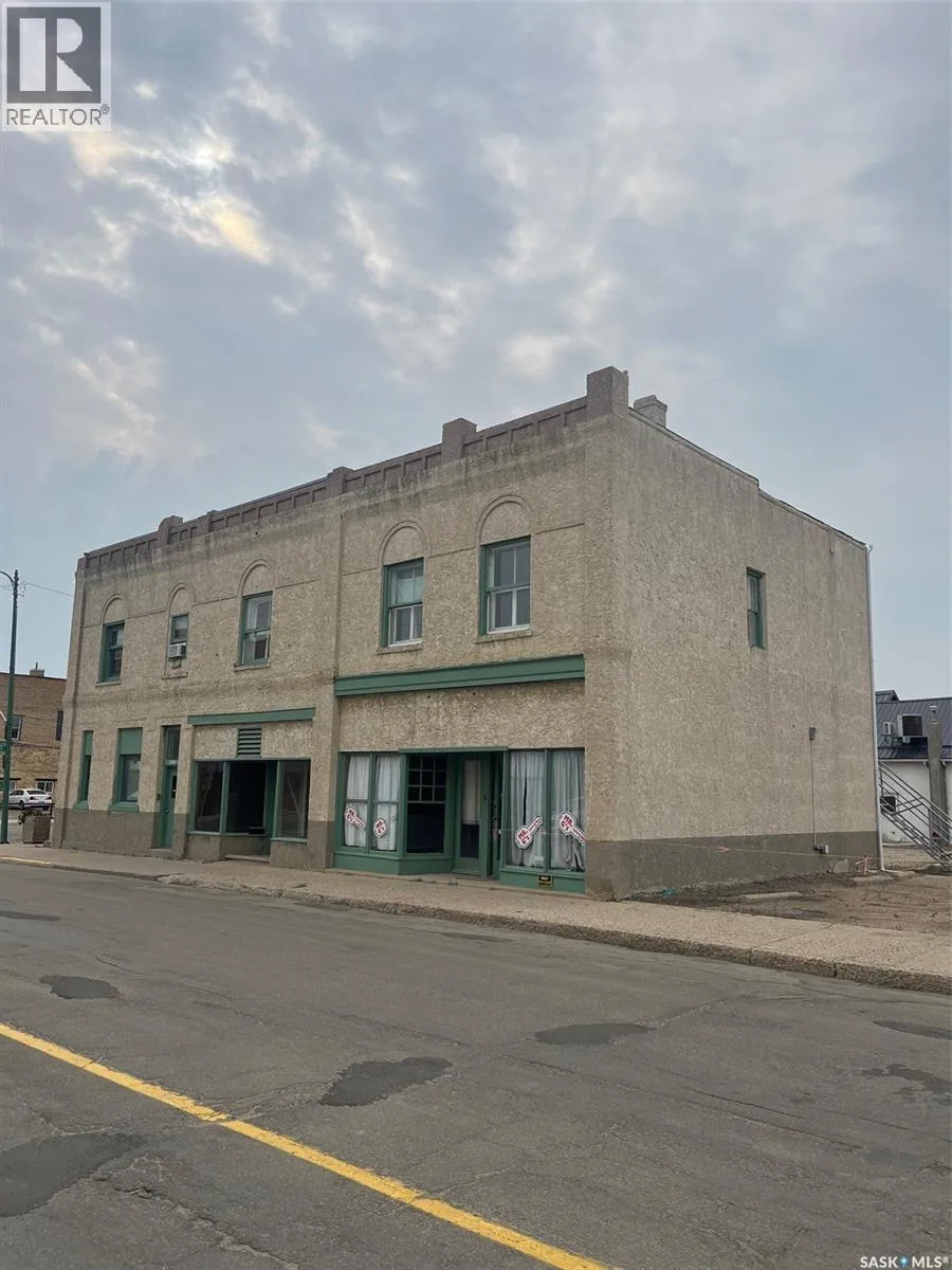 508 12th Avenue, Estevan, Saskatchewan S4A 1E6