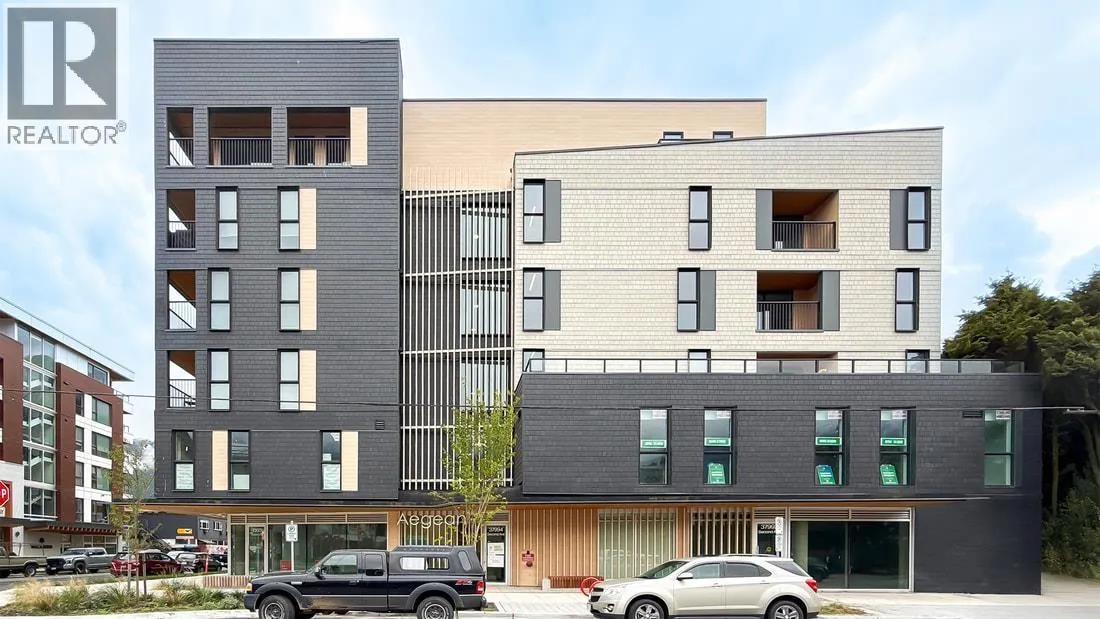 Apartment for rent: 508 37994 Second Avenue, Squamish, British Columbia V8B 0C3