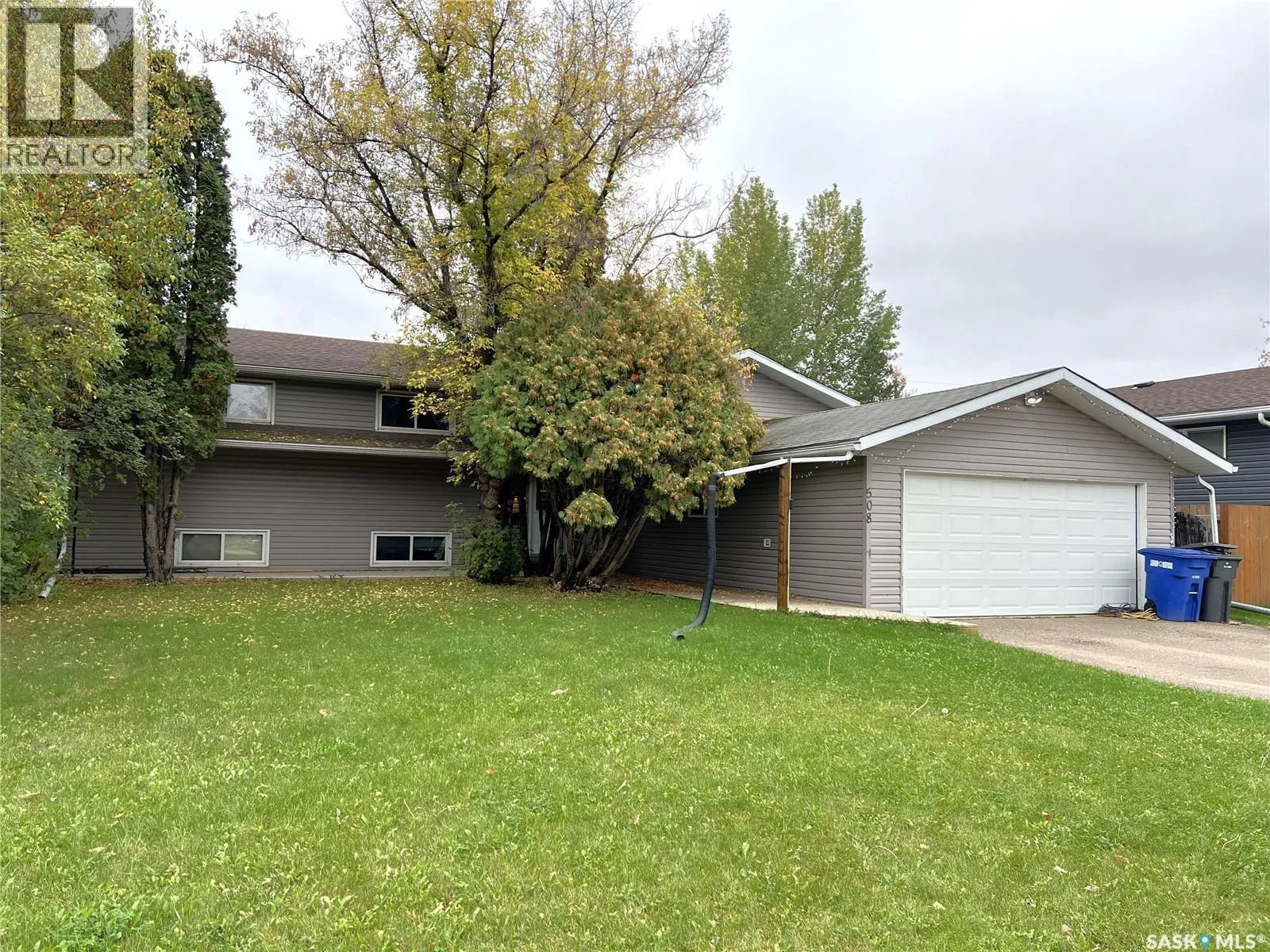 House for rent: 508 Cochin Avenue, Meadow Lake, Saskatchewan S9X 1B9