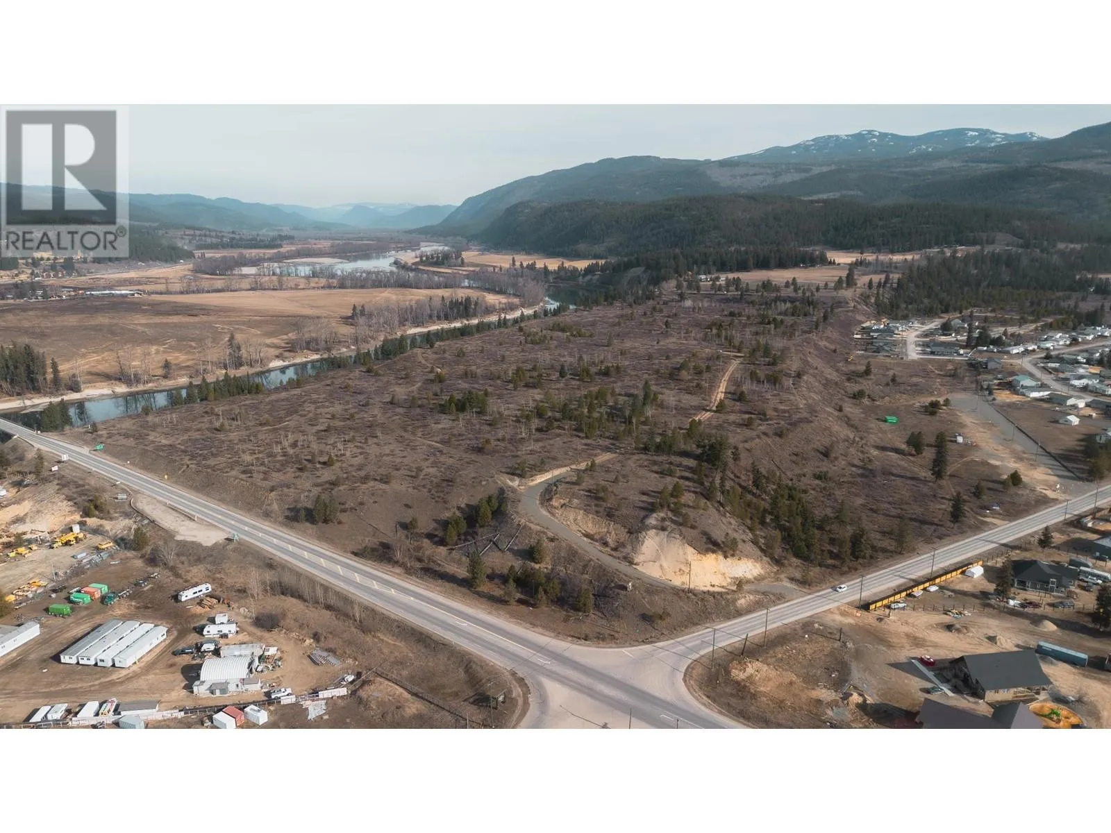 Other for rent: 5088 Barriere Town Road, Barriere, British Columbia V0E 1E0