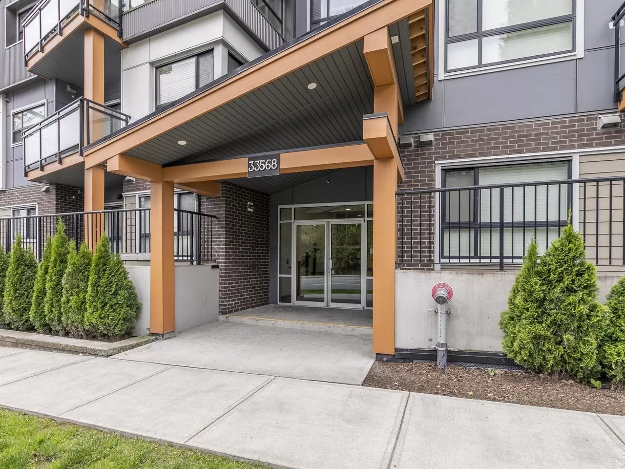 Apartment for rent: 509 33568 George Ferguson Way, Abbotsford, British Columbia V2S 0M3