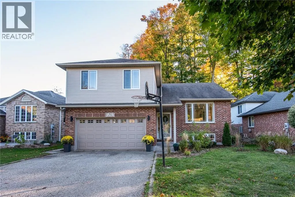 House for rent: 51 Eby Crescent, New Hamburg, Ontario N3A 1Y7