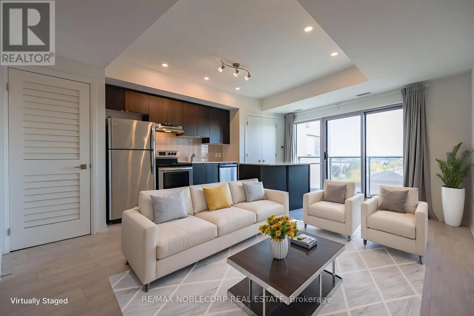 Apartment for rent: 510 - 408 Browns Line, Toronto, Ontario M8W 0C3