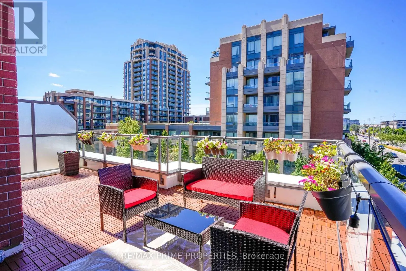 Apartment for rent: 510 - 8228 Birchmount Road, Markham, Ontario L3R 1A6